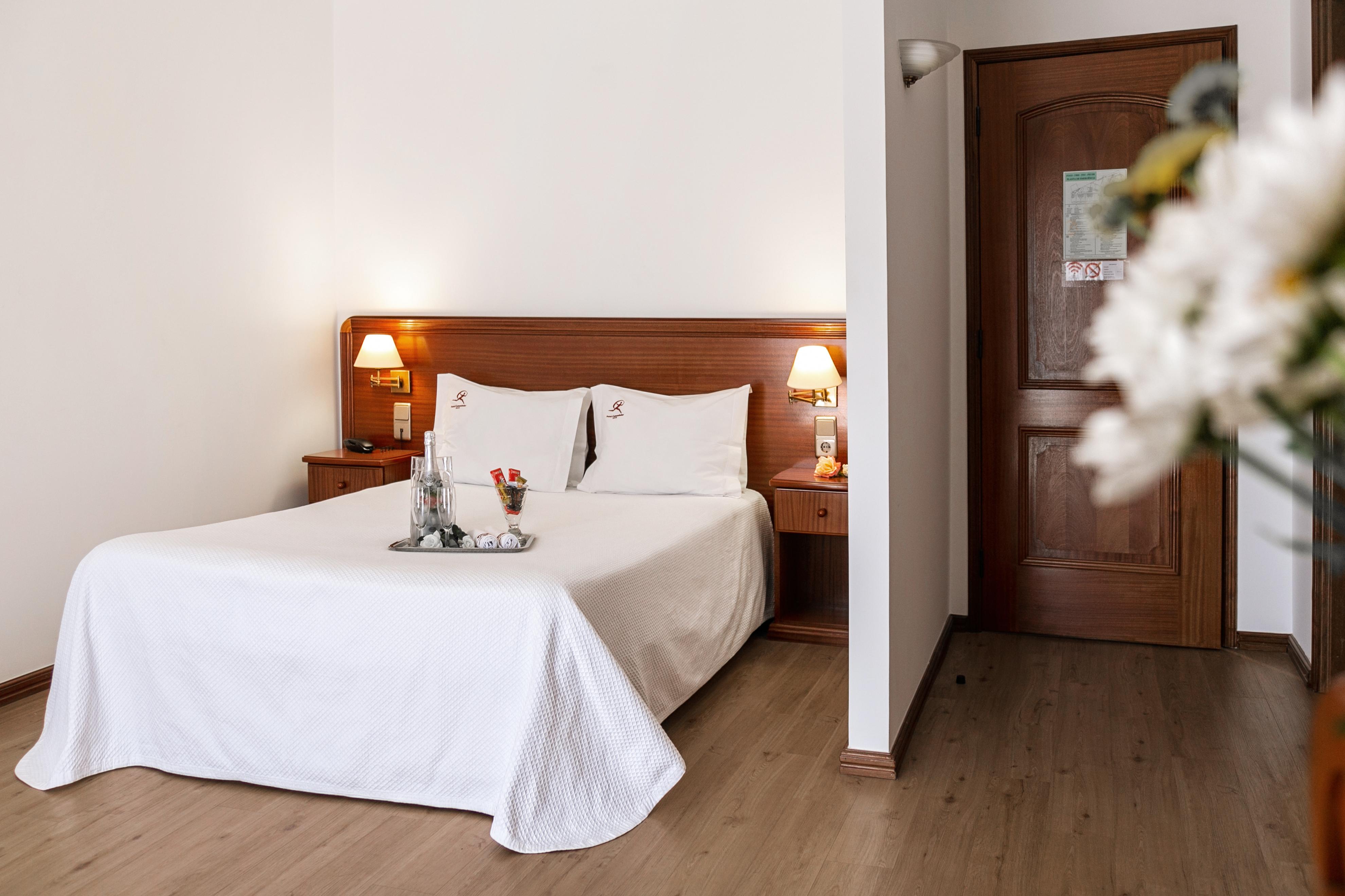 Hotel Comendador Bombarral Bagian luar foto