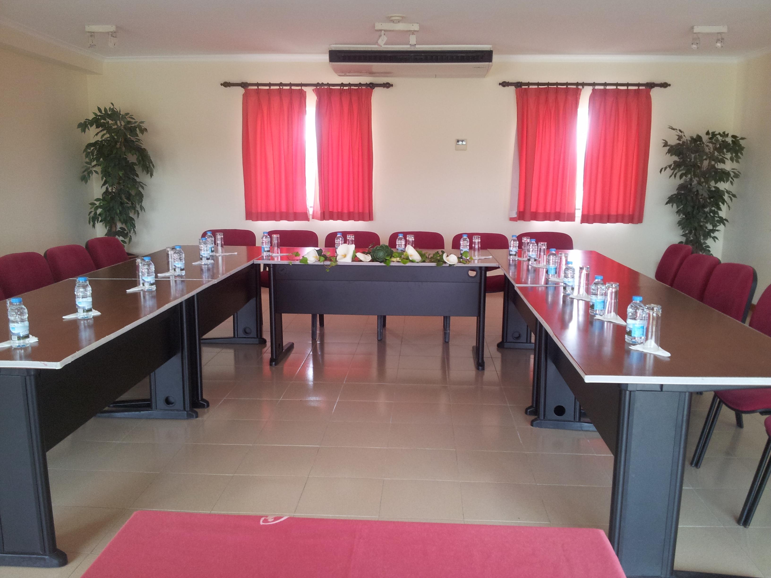 Hotel Comendador Bombarral Bagian luar foto