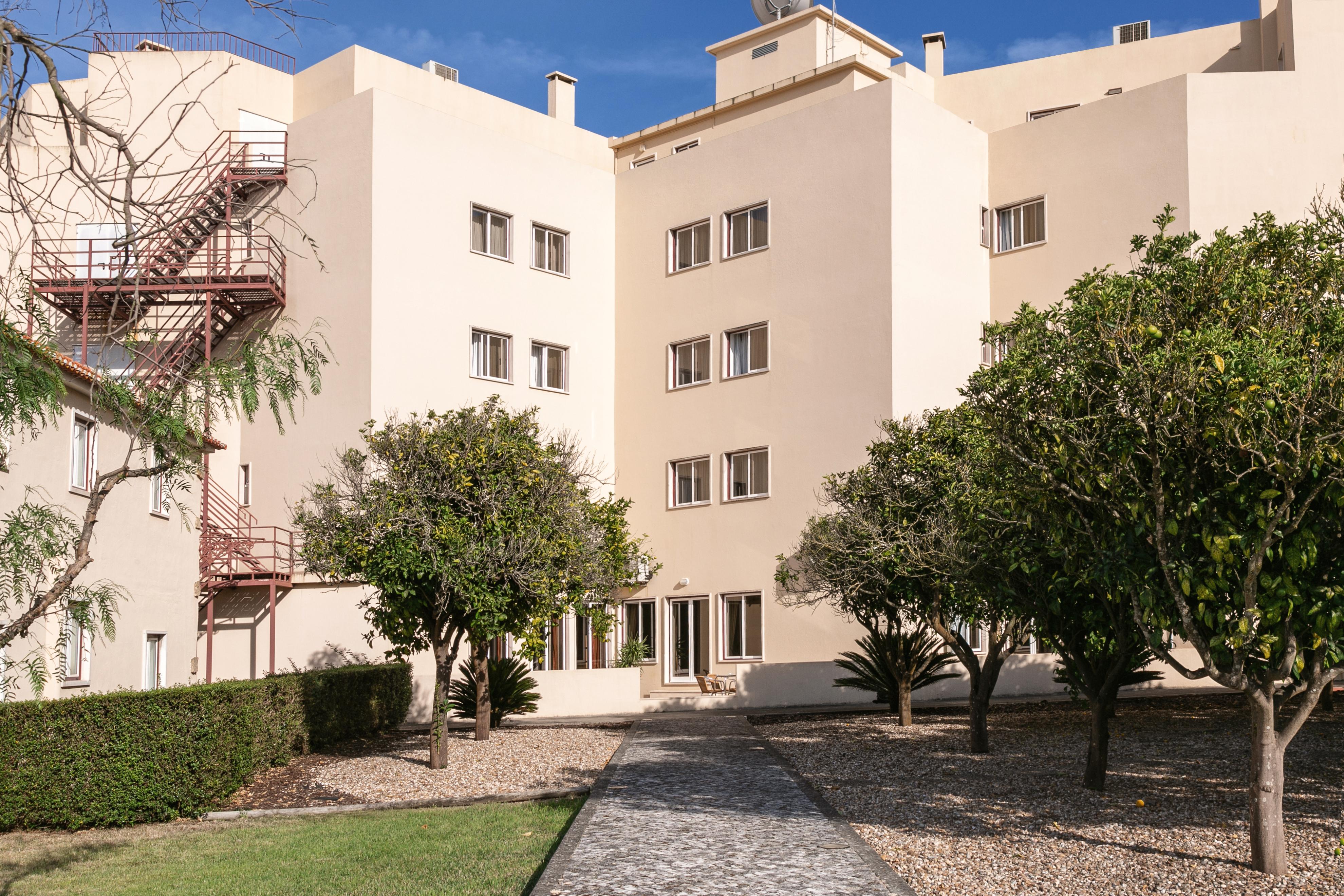 Hotel Comendador Bombarral Bagian luar foto