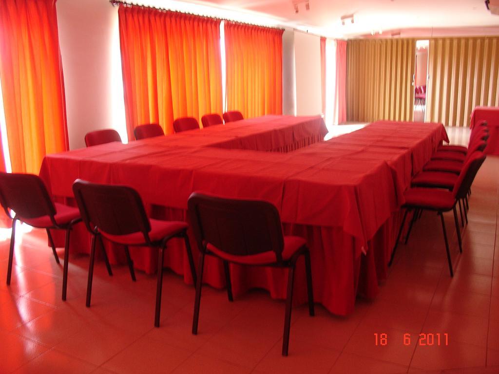 Hotel Comendador Bombarral Bagian luar foto