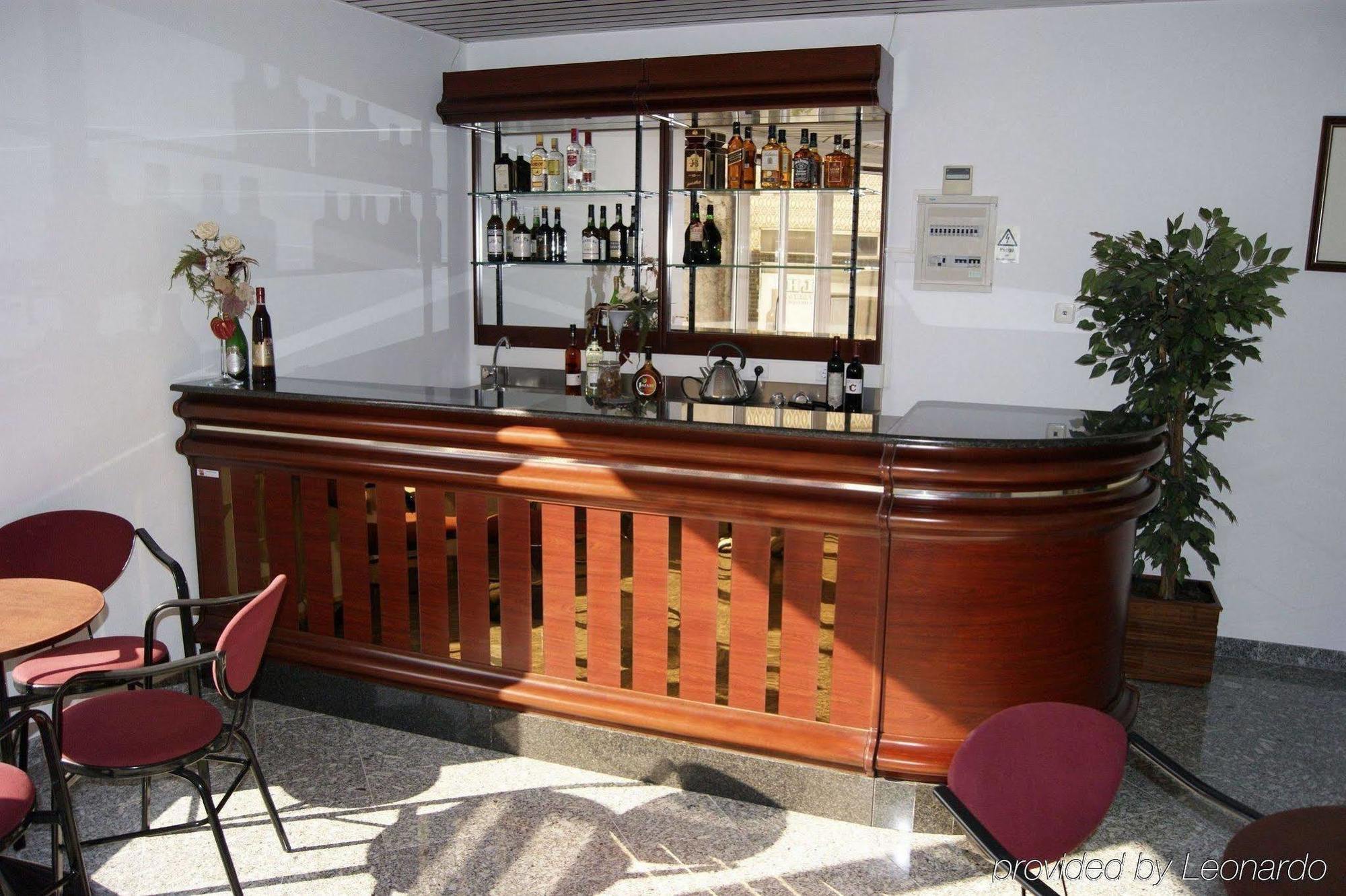 Hotel Comendador Bombarral Restoran foto